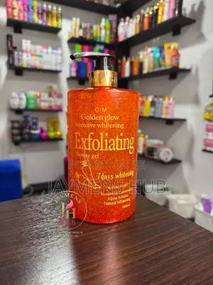 Golden Glow Whitening Exfoliating Shower Gel