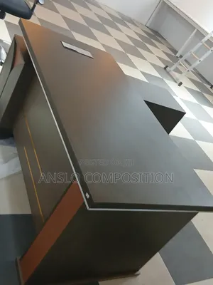 Executive 1.8 Office Table