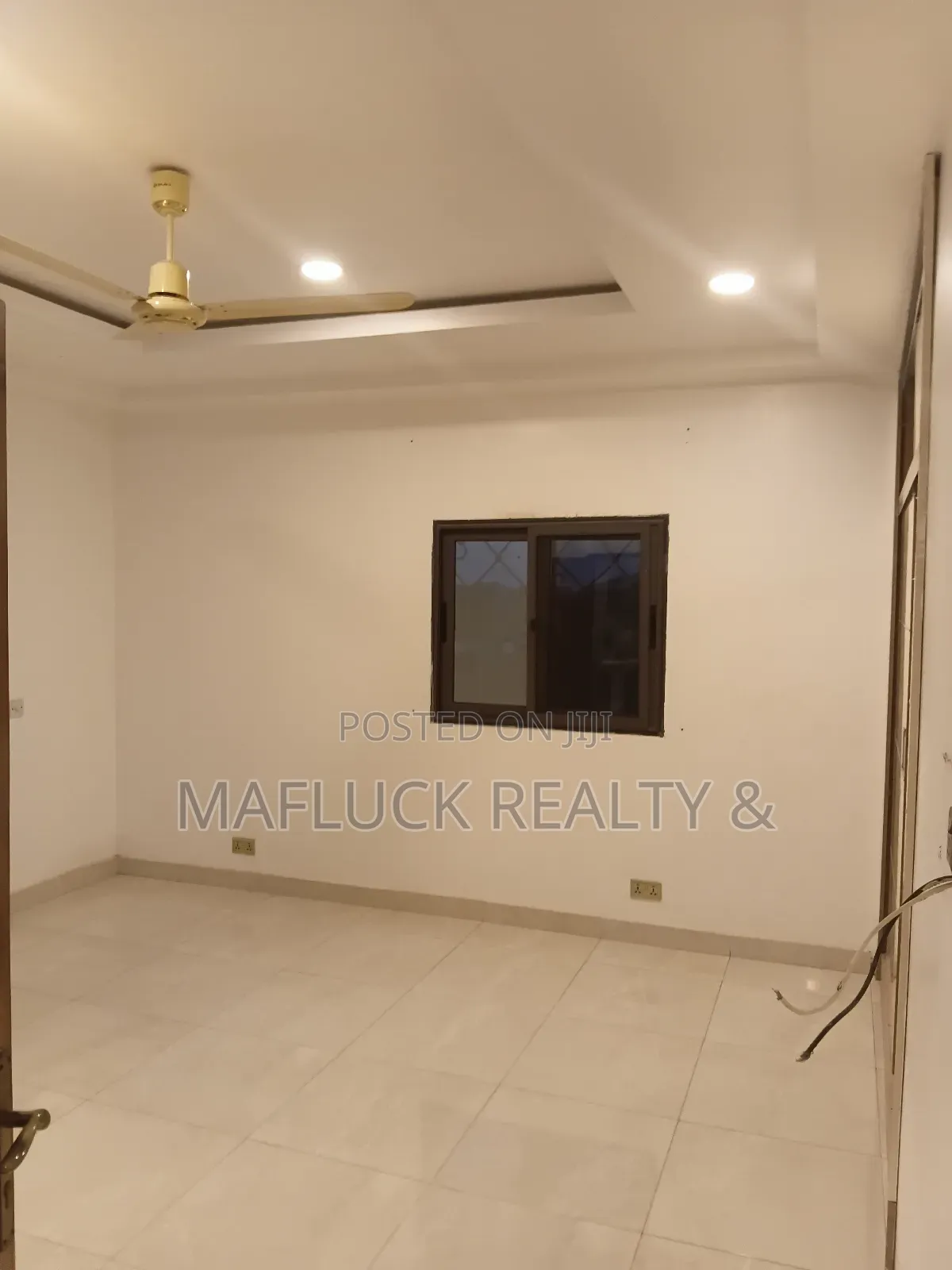 2bdrm Apartment in Lakeside Estate for rent