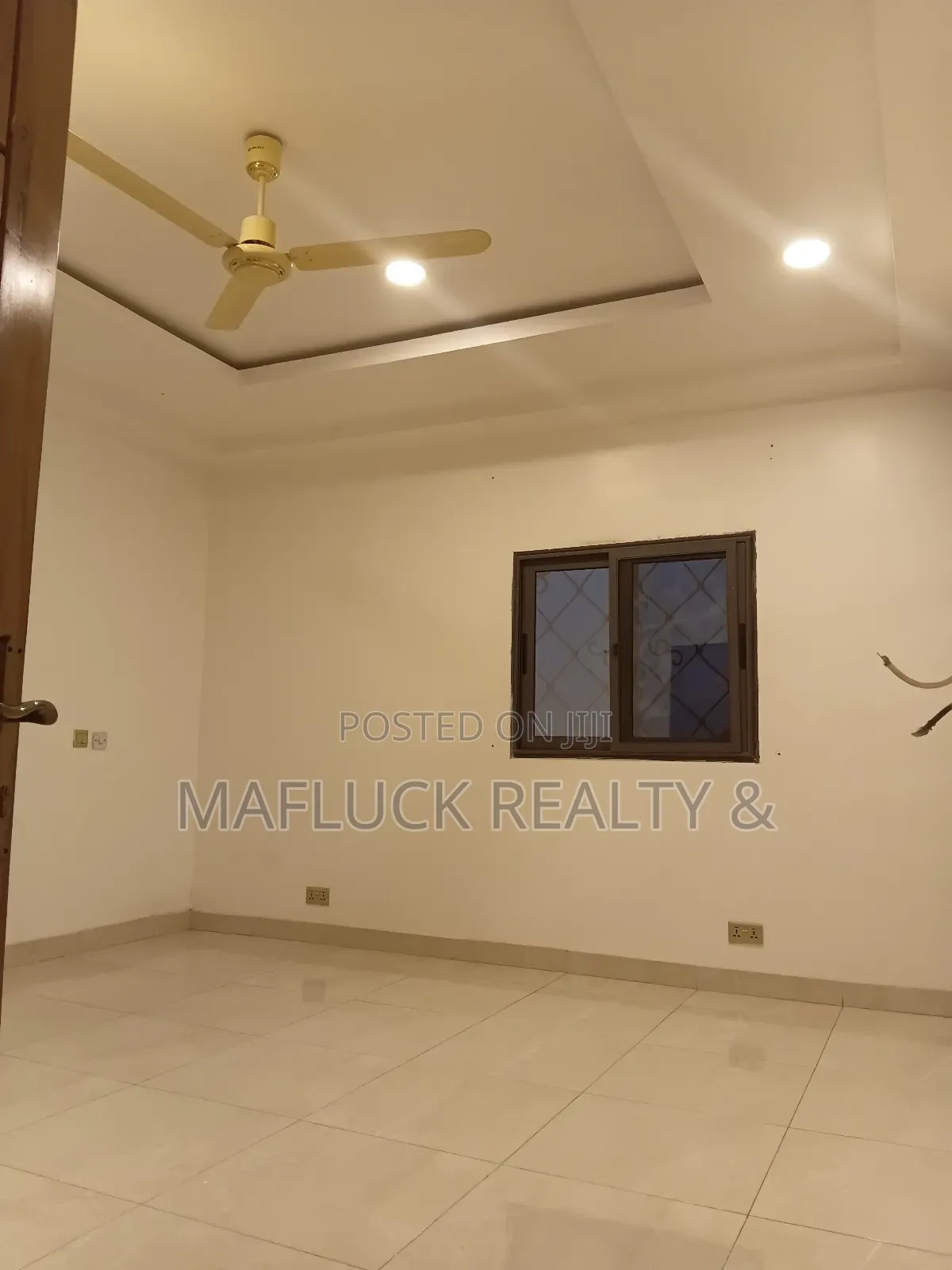 2bdrm Apartment in Lakeside Estate for rent