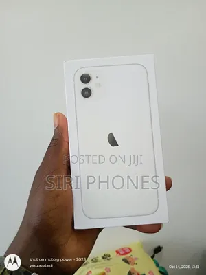 New Apple iPhone 11 128 GB White