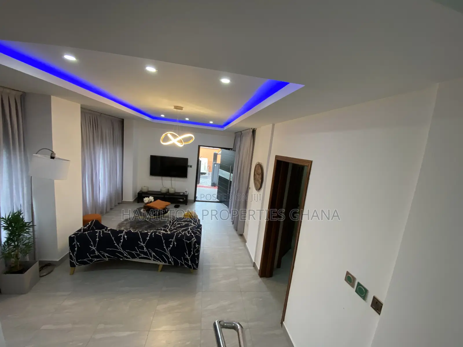 Furnished 5bdrm House in Labone for rent