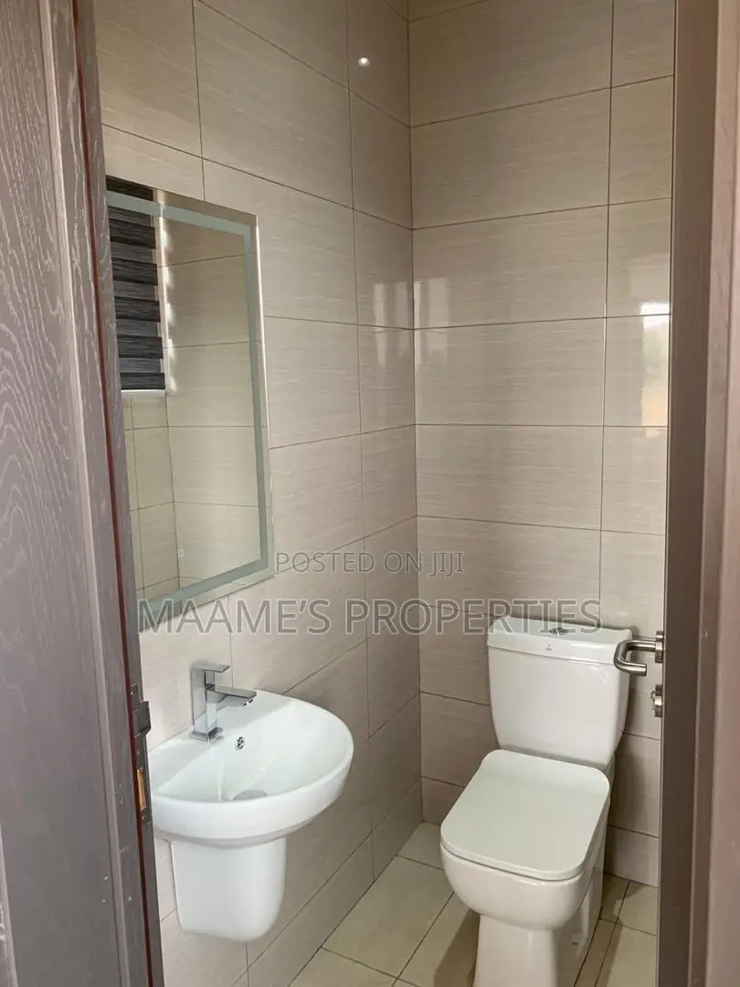 4bdrm Duplex in Amrahia for rent