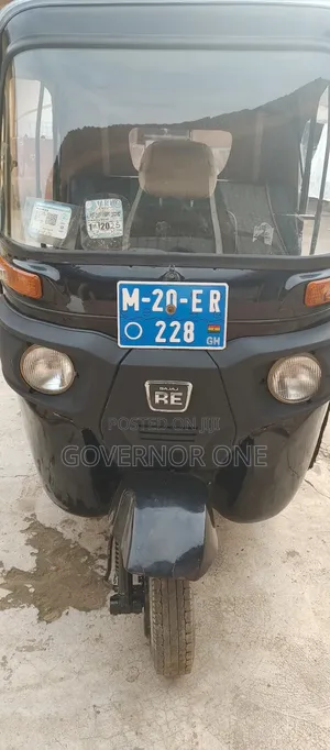 Bajaj RE 2020 Black