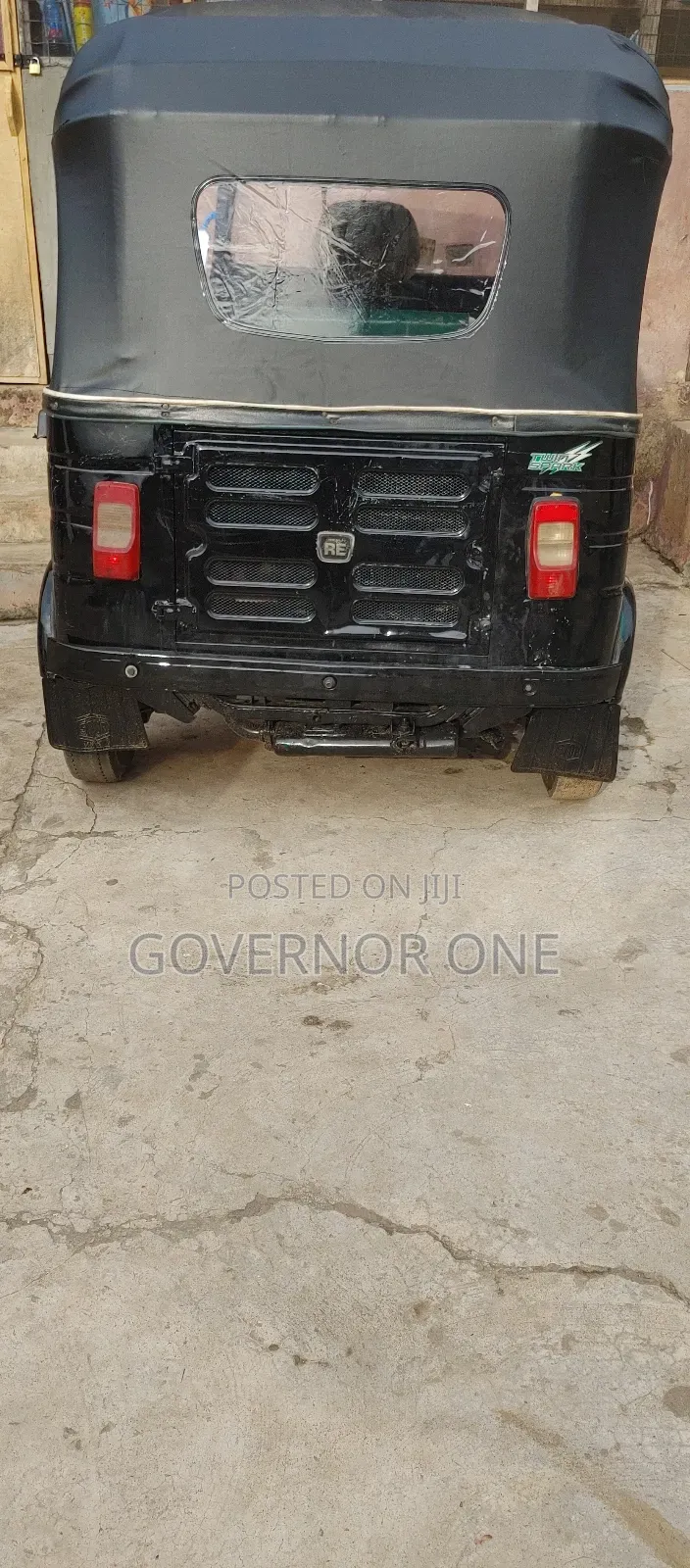 Bajaj RE 2020 Black