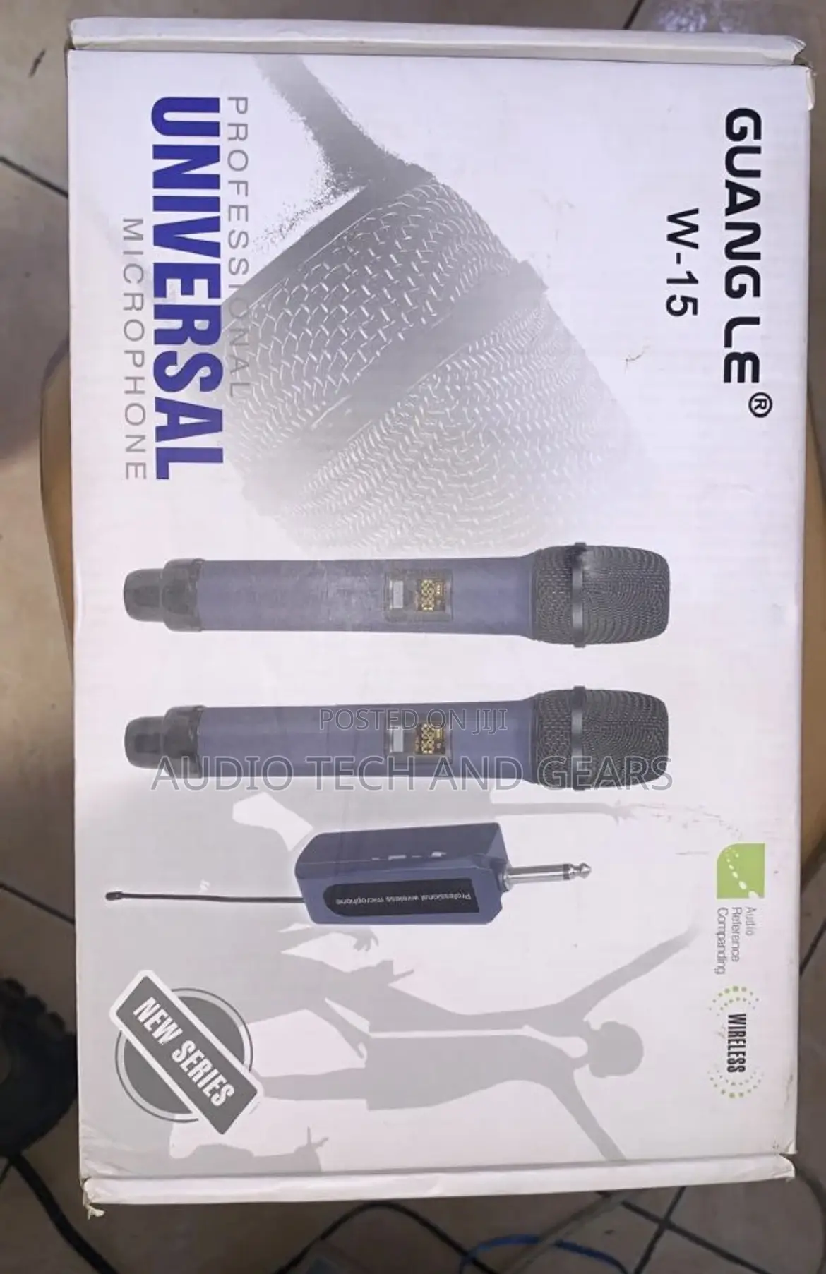 Guang-Le W-15 Wireless Microphone