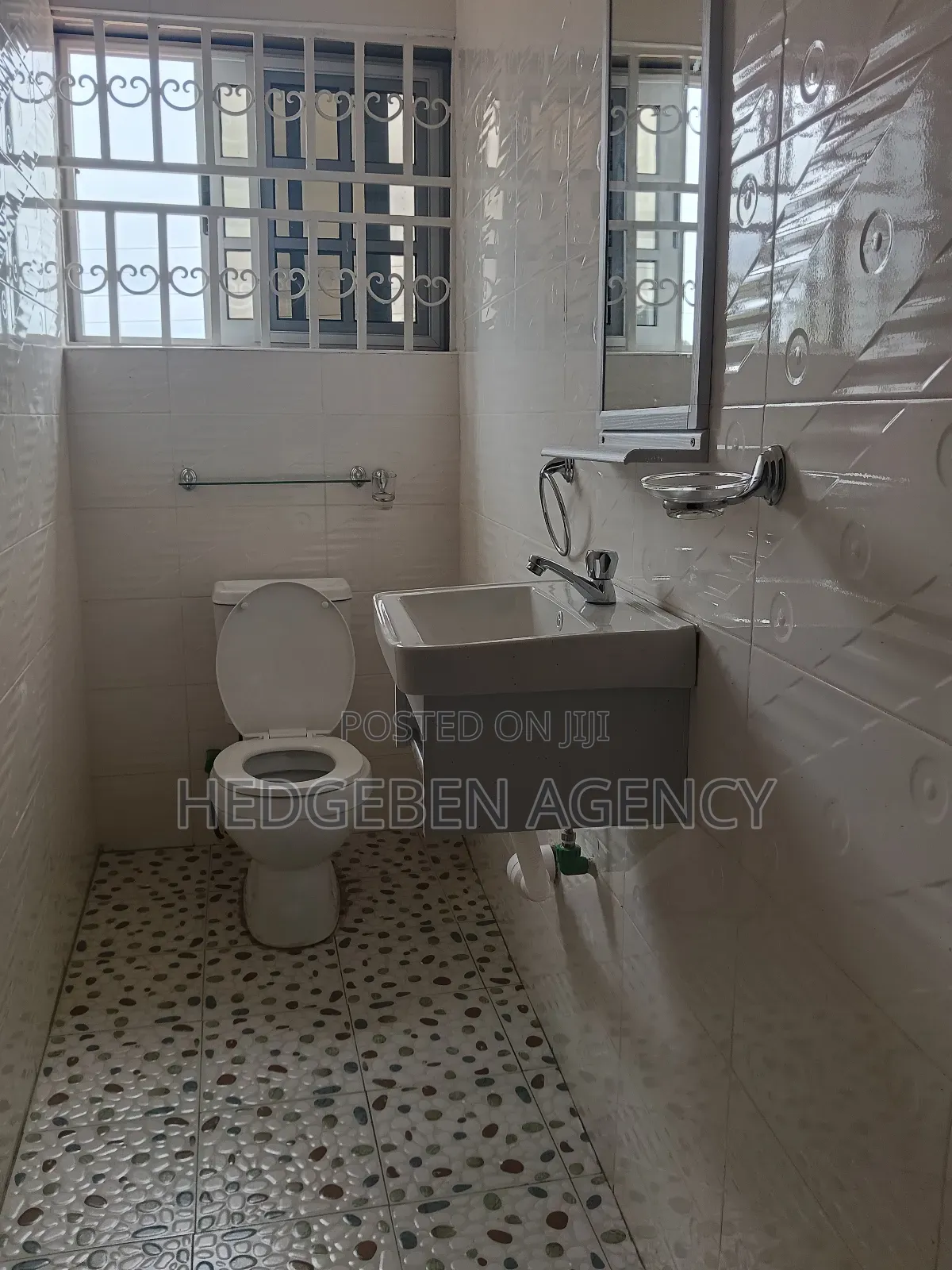 3bdrm Apartment in Adenta for rent