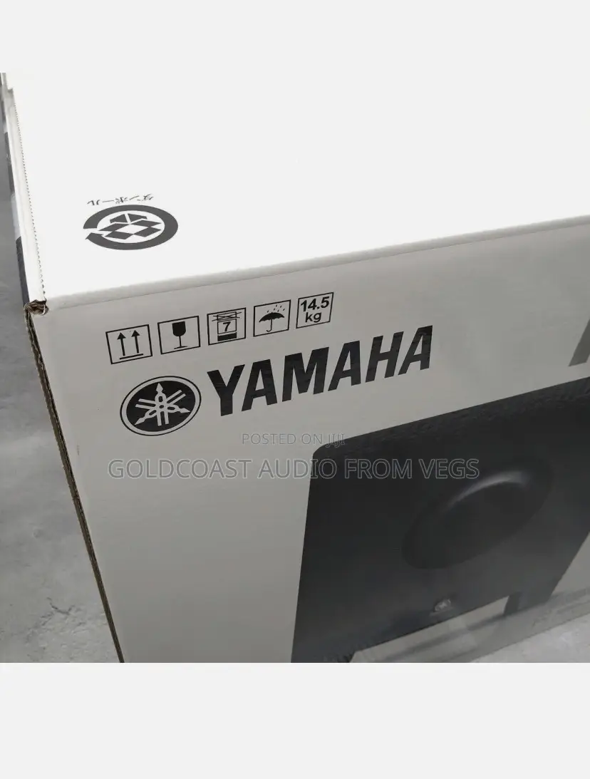 Yamaha Hs8 I Active Studio Monitors With Hs8 Active Subwoofer