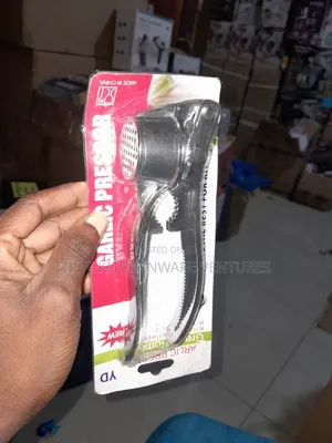 Garlic Crusher