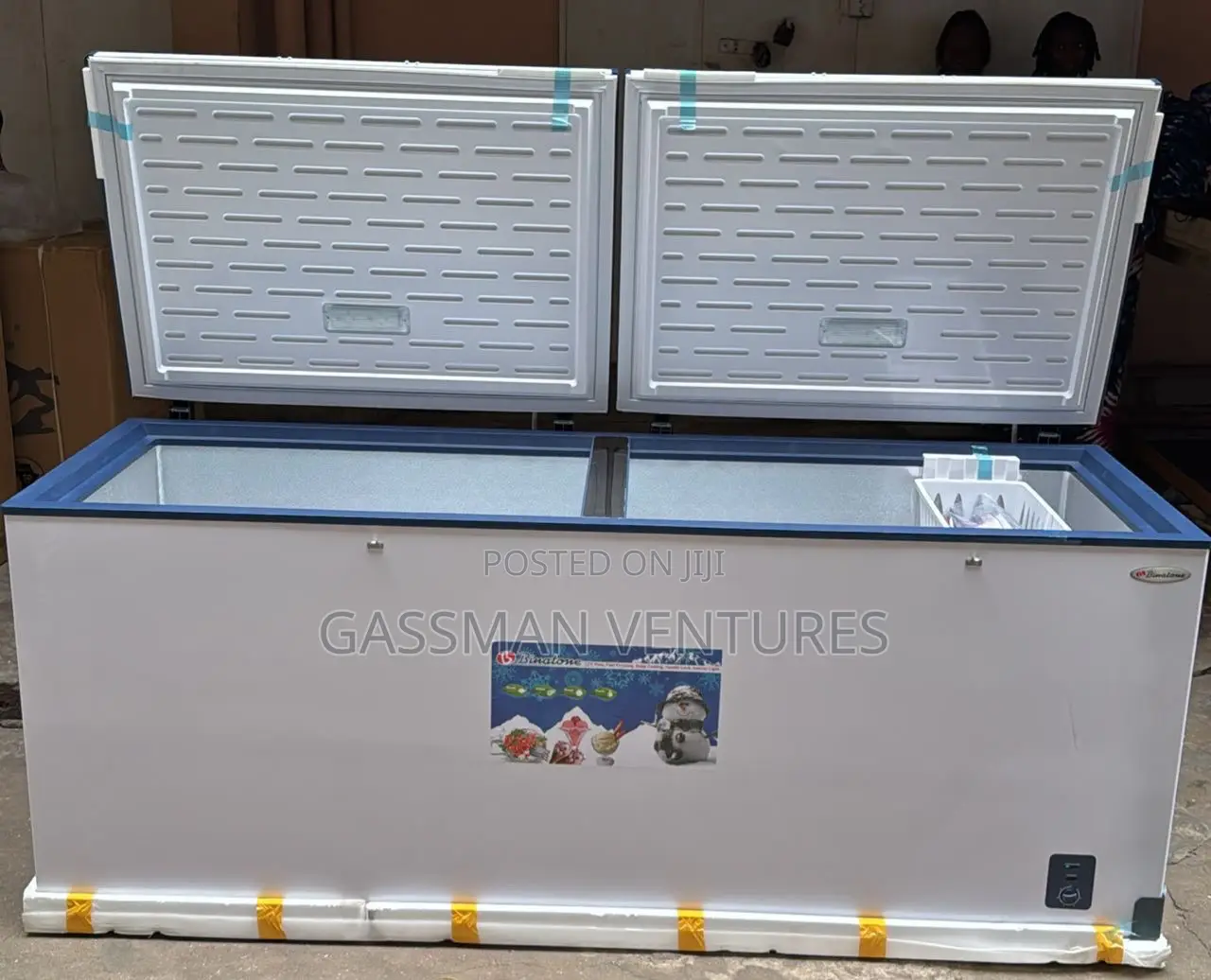Binatone 750 L Chest Freezer