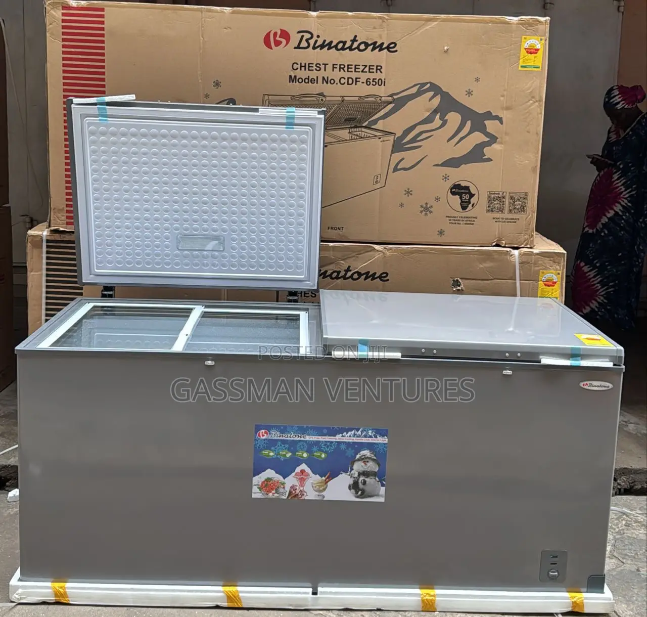 Binatone 600 L Chest Freezer