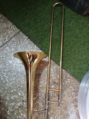 Trombone ( Gold Silver)