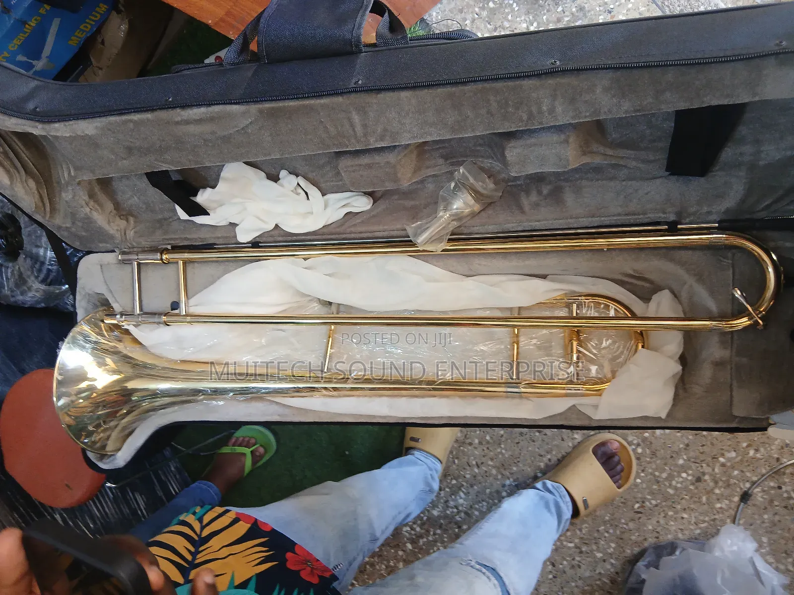 Trombone ( Gold Silver)