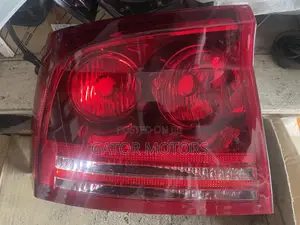 Dodge Charger 2006 2007 2008 Tail Light (Left)
