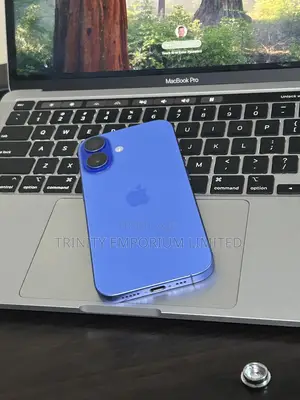Apple iPhone 16 128 GB Blue
