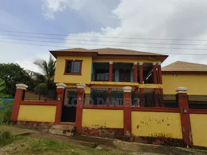 4bdrm Apartment in Kotwi, Kumasi Metropolitan for rent
