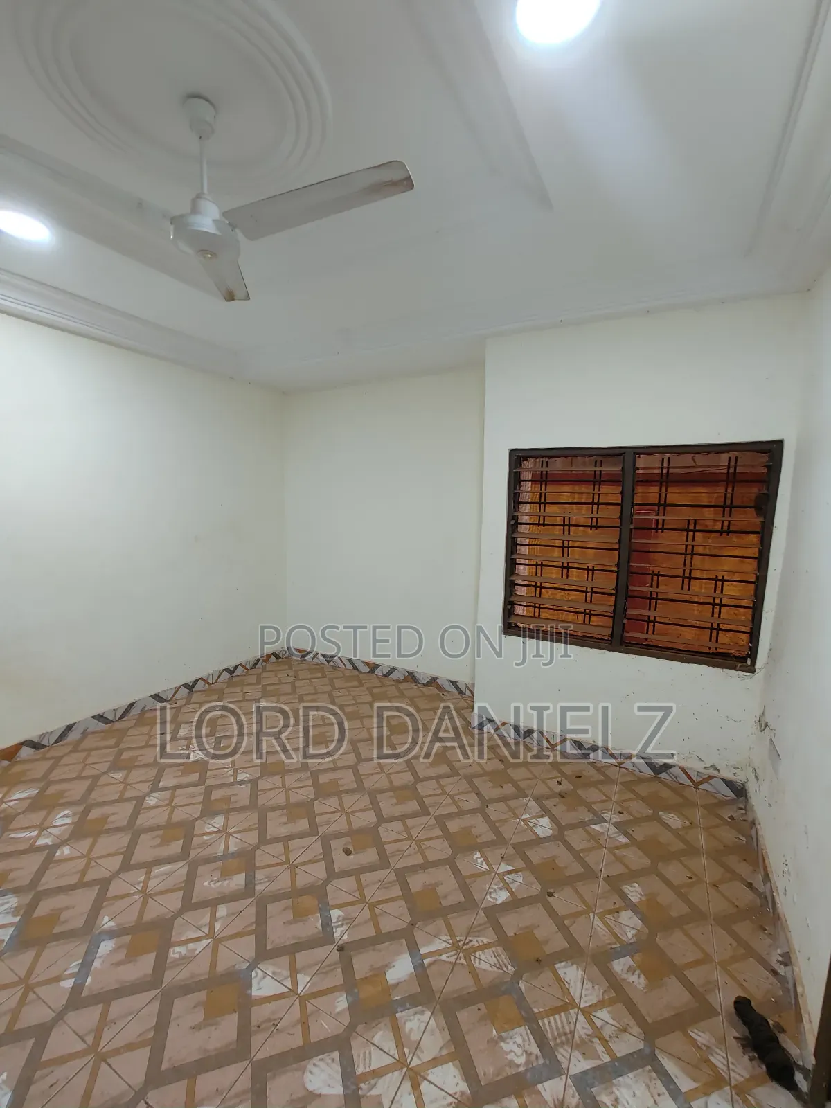 8bdrm House in Kotwi, Kumasi Metropolitan for rent