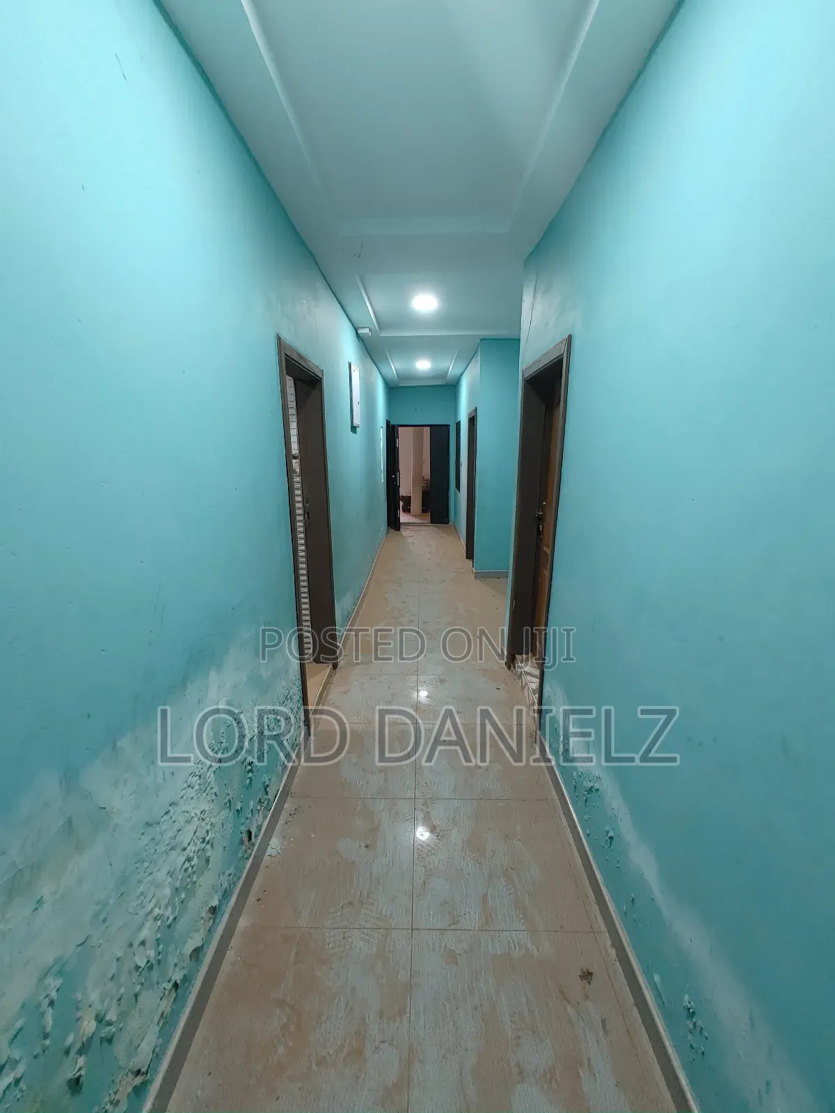 8bdrm House in Kotwi, Kumasi Metropolitan for rent