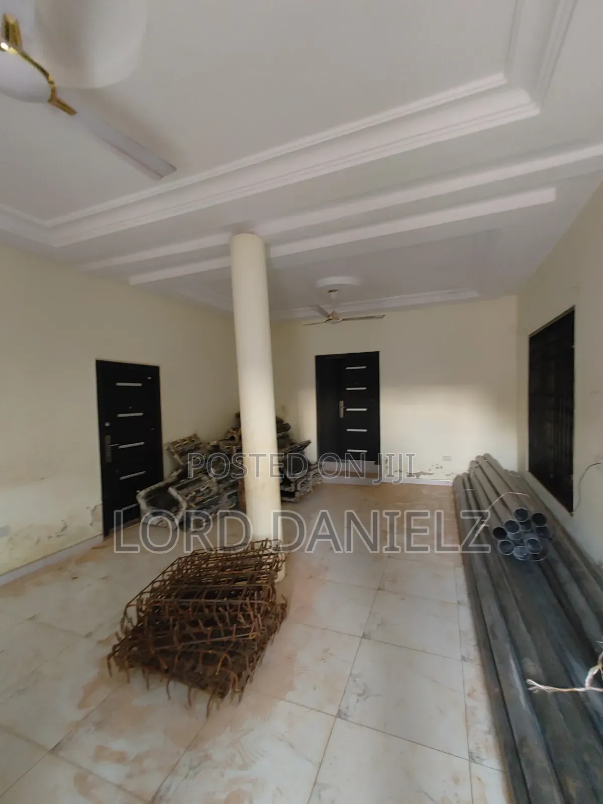 8bdrm House in Kotwi, Kumasi Metropolitan for rent