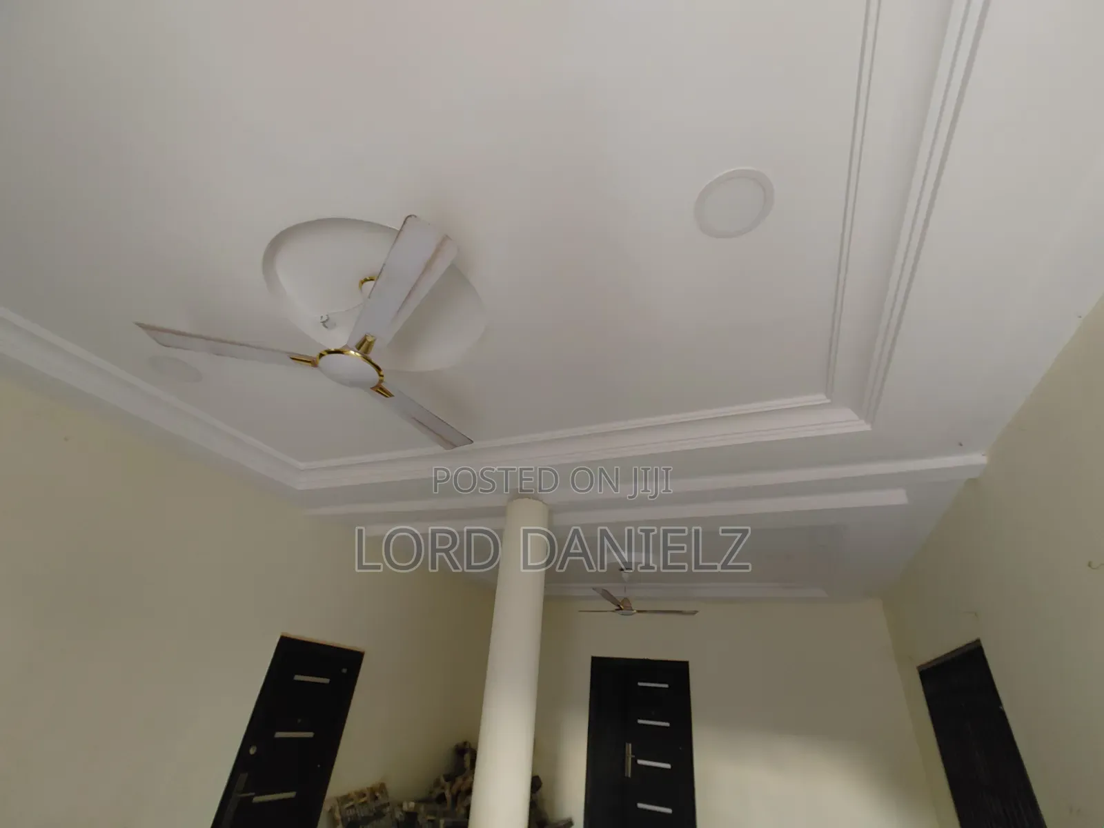 8bdrm House in Kotwi, Kumasi Metropolitan for rent