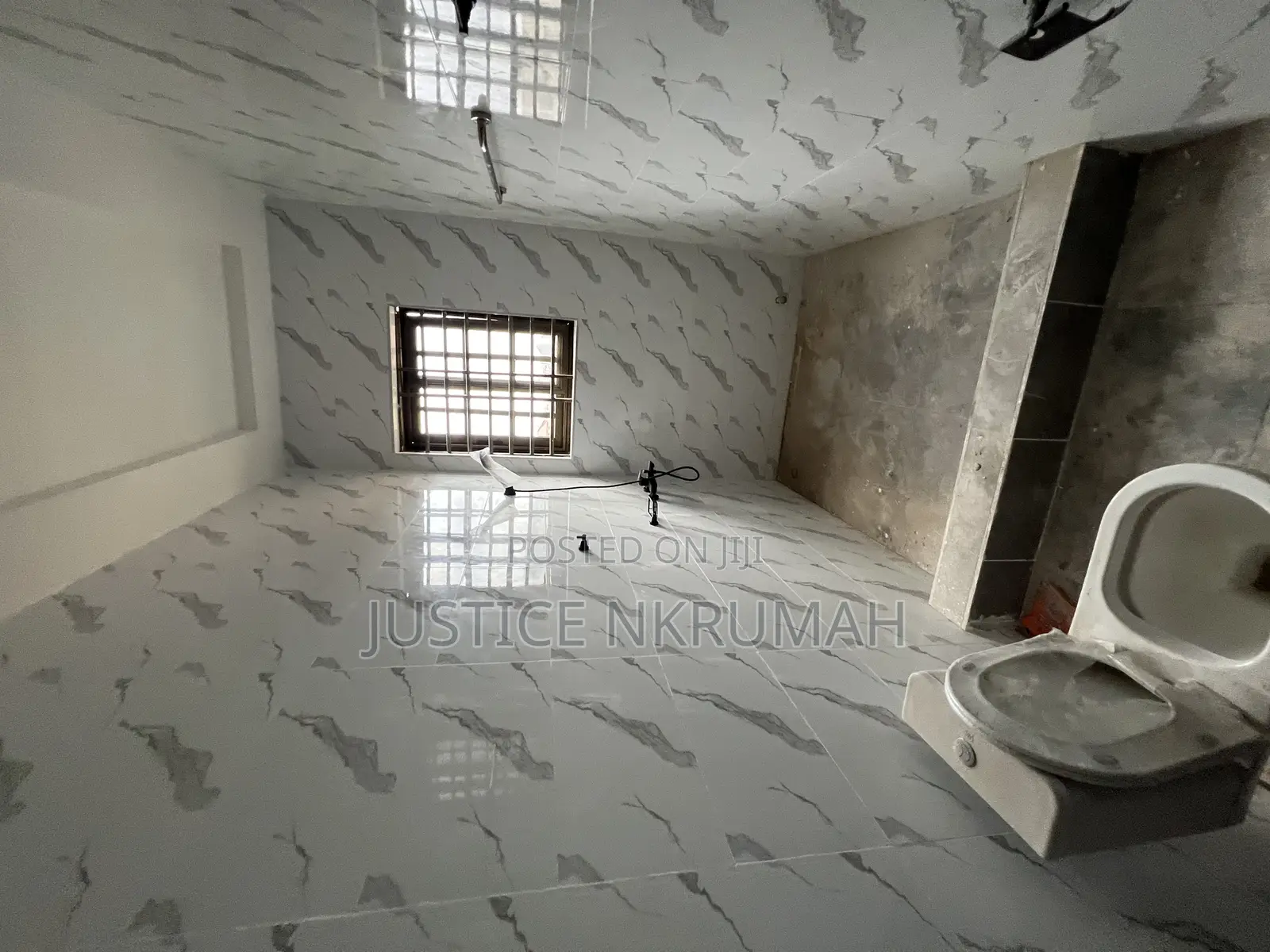 1bdrm Apartment in Mr Justice Estate, Bortiano for rent