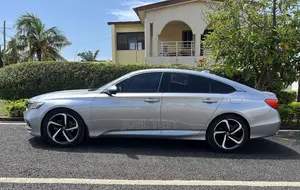 Honda Accord Sport 2018 Silver