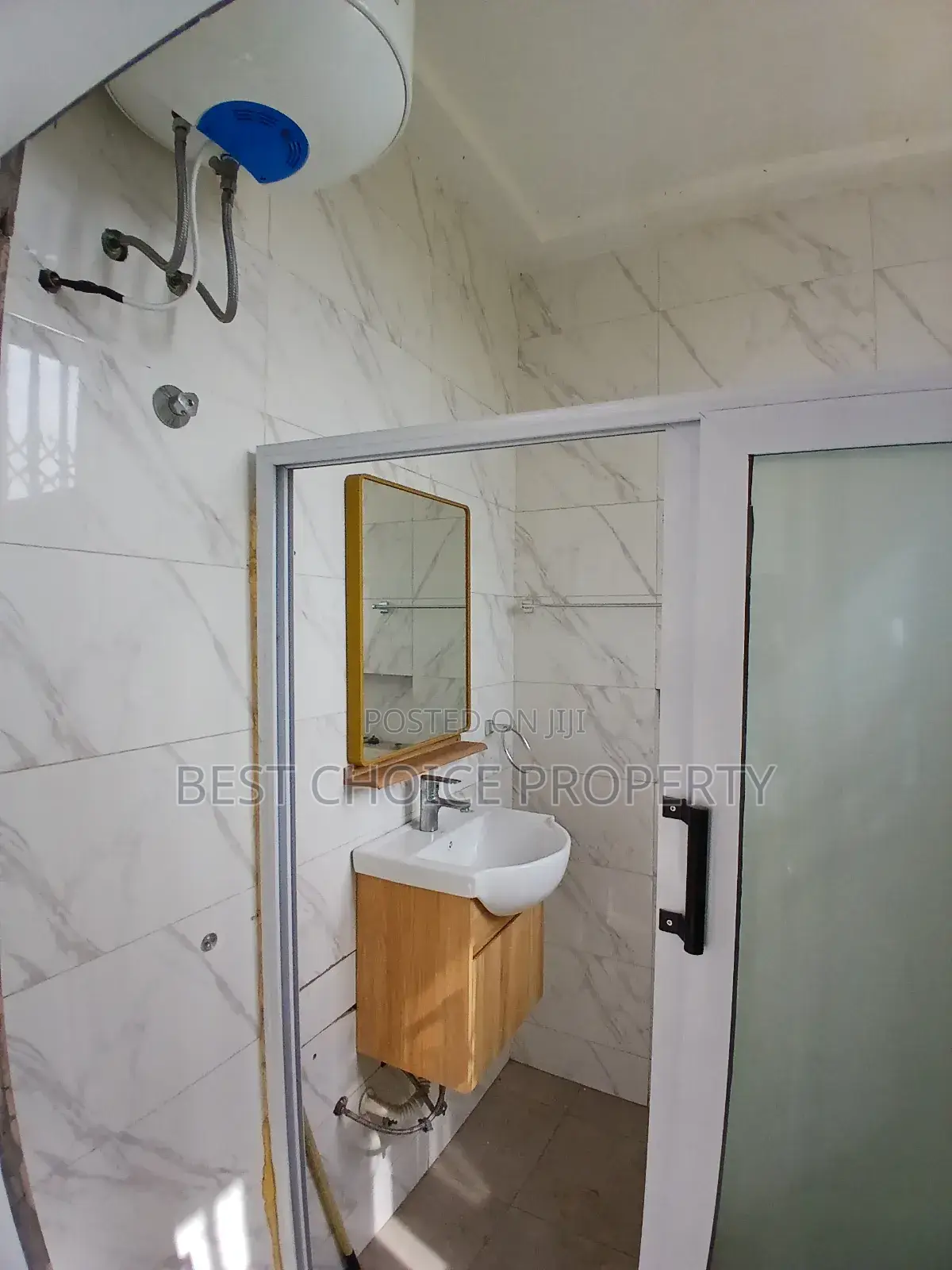 2bdrm Apartment in East Logon Hills, School Junction for rent