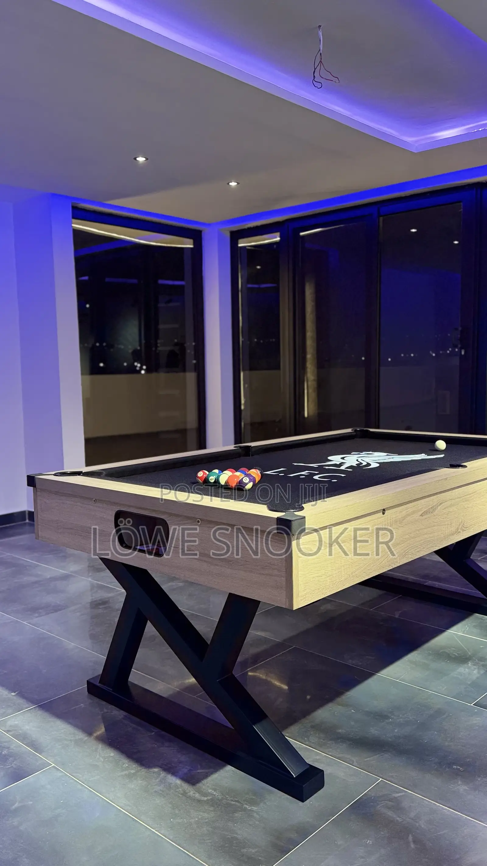 Standard American Free Play Pool Table for House Use Only