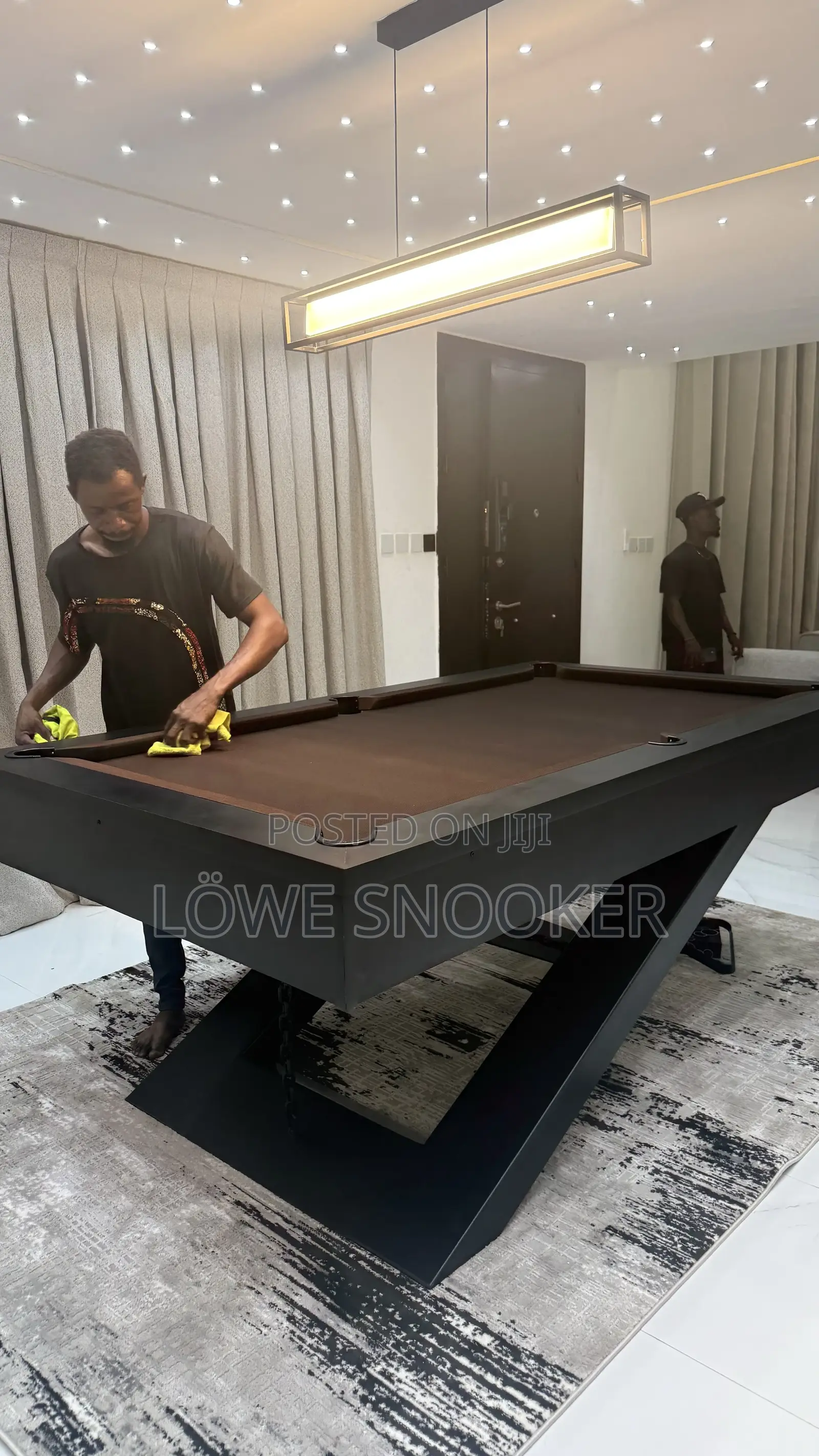 Standard American Free Play Pool Table for House Use Only