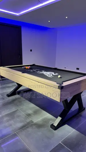 Standard American Free Play Pool Table for House Use Only