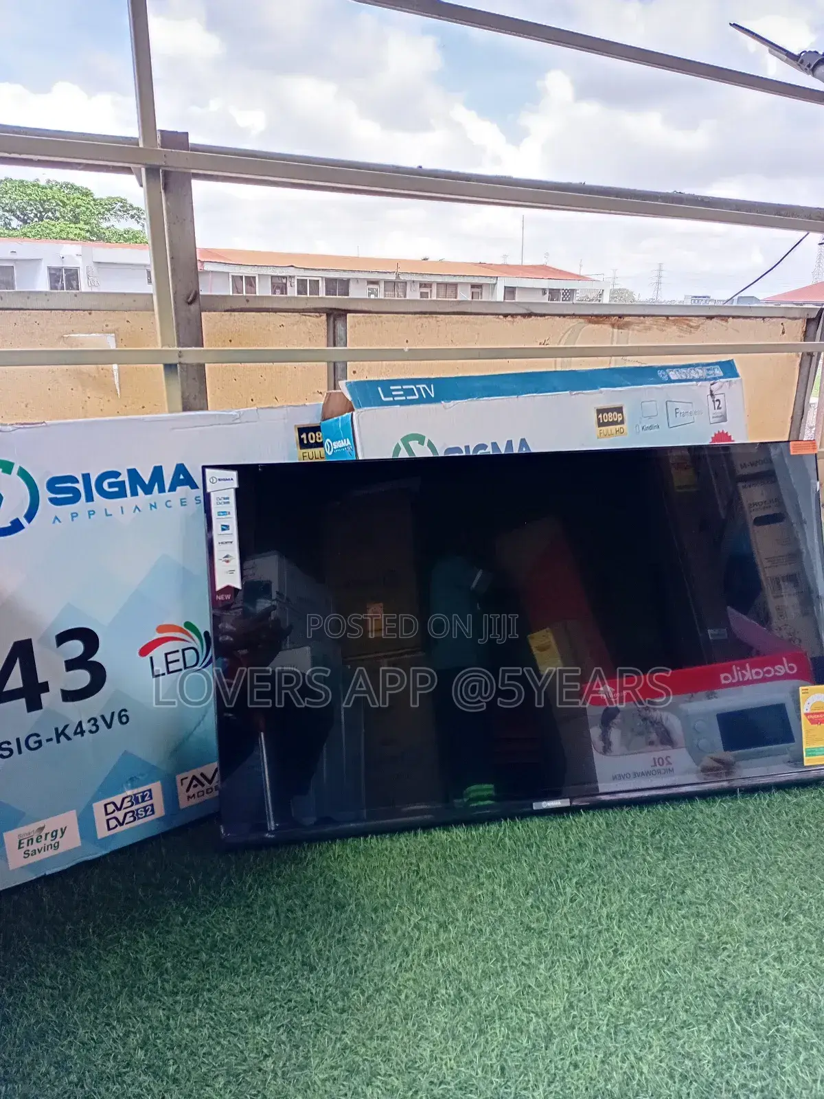 Giant 43inches Sigma Television