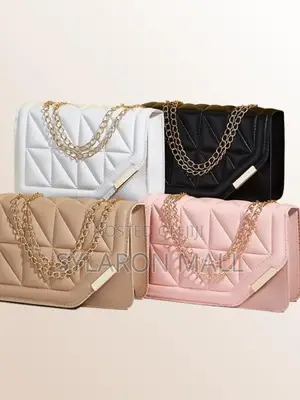 Quilted Chain Shoulder Bag
