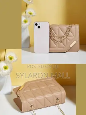 Quilted Chain Shoulder Bag