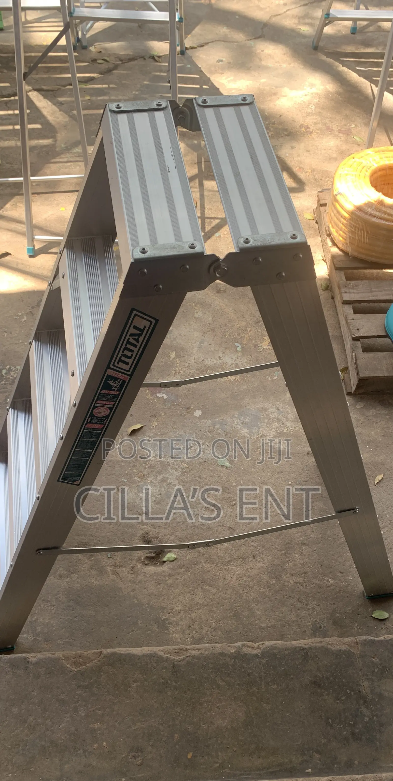Aluminum Ladder