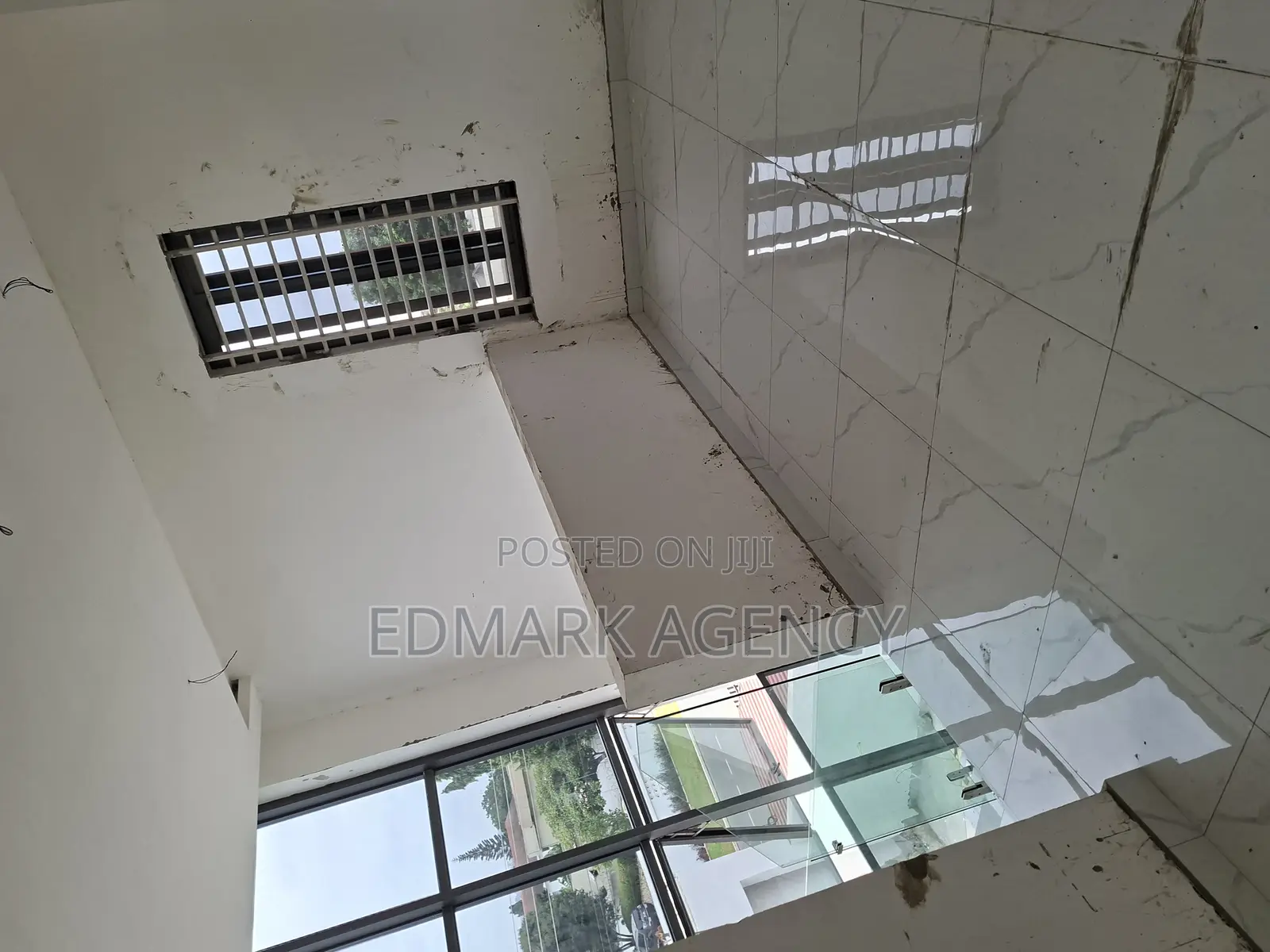4bdrm House in Abenlenkpe, Lincoln School Area for sale