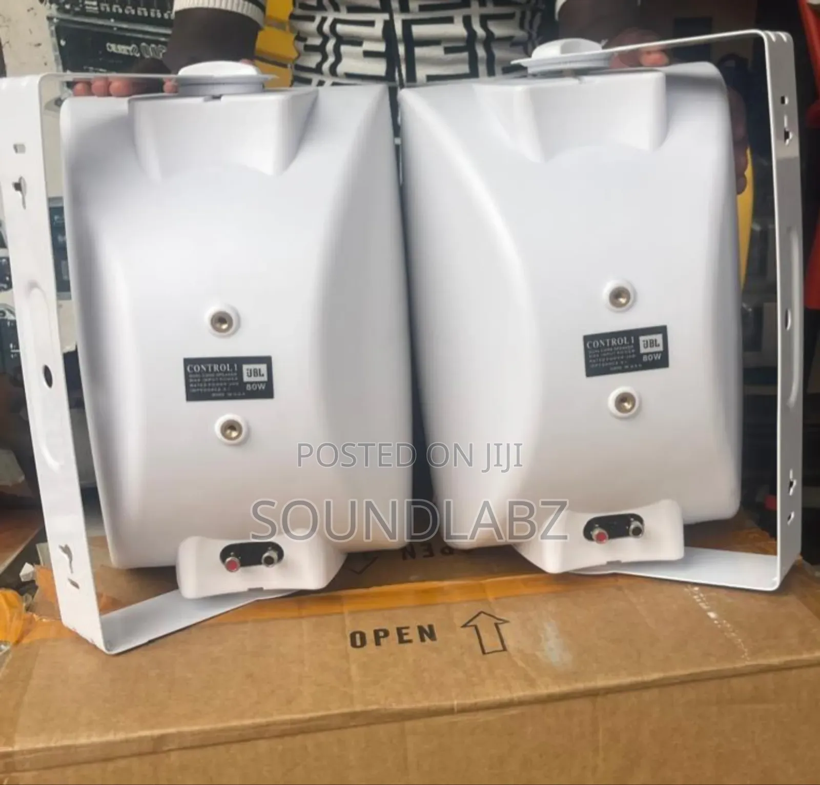 JBL 6.5inches Pair of Wall Mount Speakers ( White Colour)