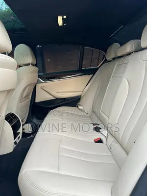 BMW 530i 2020 Black