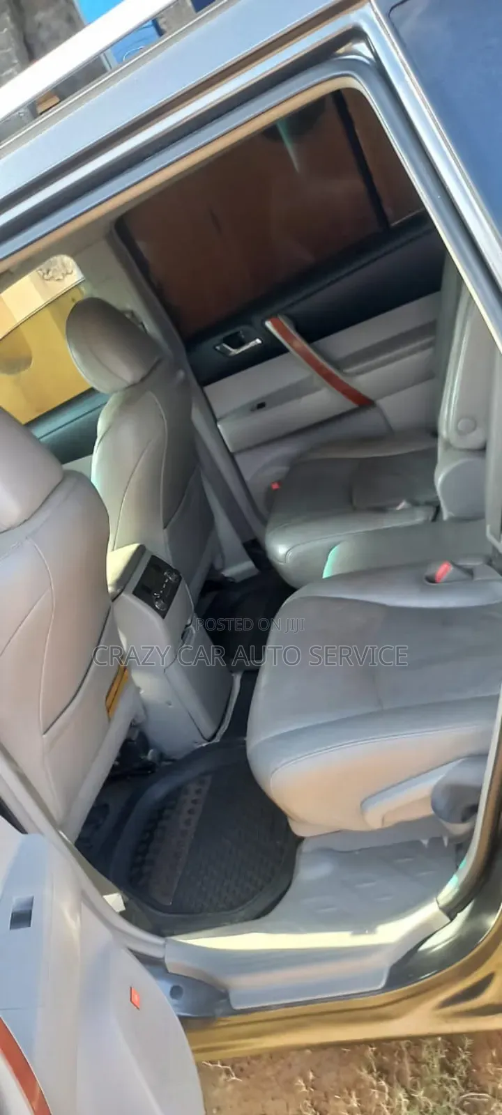 Toyota Highlander Limited 2010 Gray