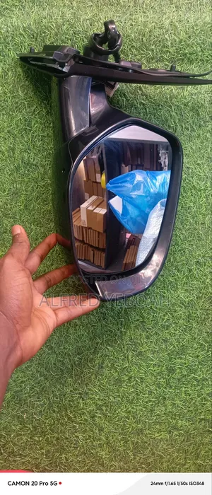 Mitsubishi Outlander 2017-2021 Mirror With Light