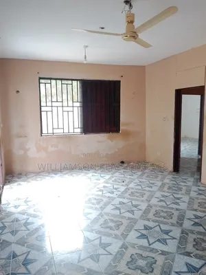 3bdrm Apartment in Hfc Estate Area, Spintex for rent