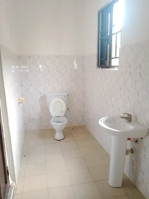 3bdrm Apartment in Hfc Estate Area, Spintex for rent