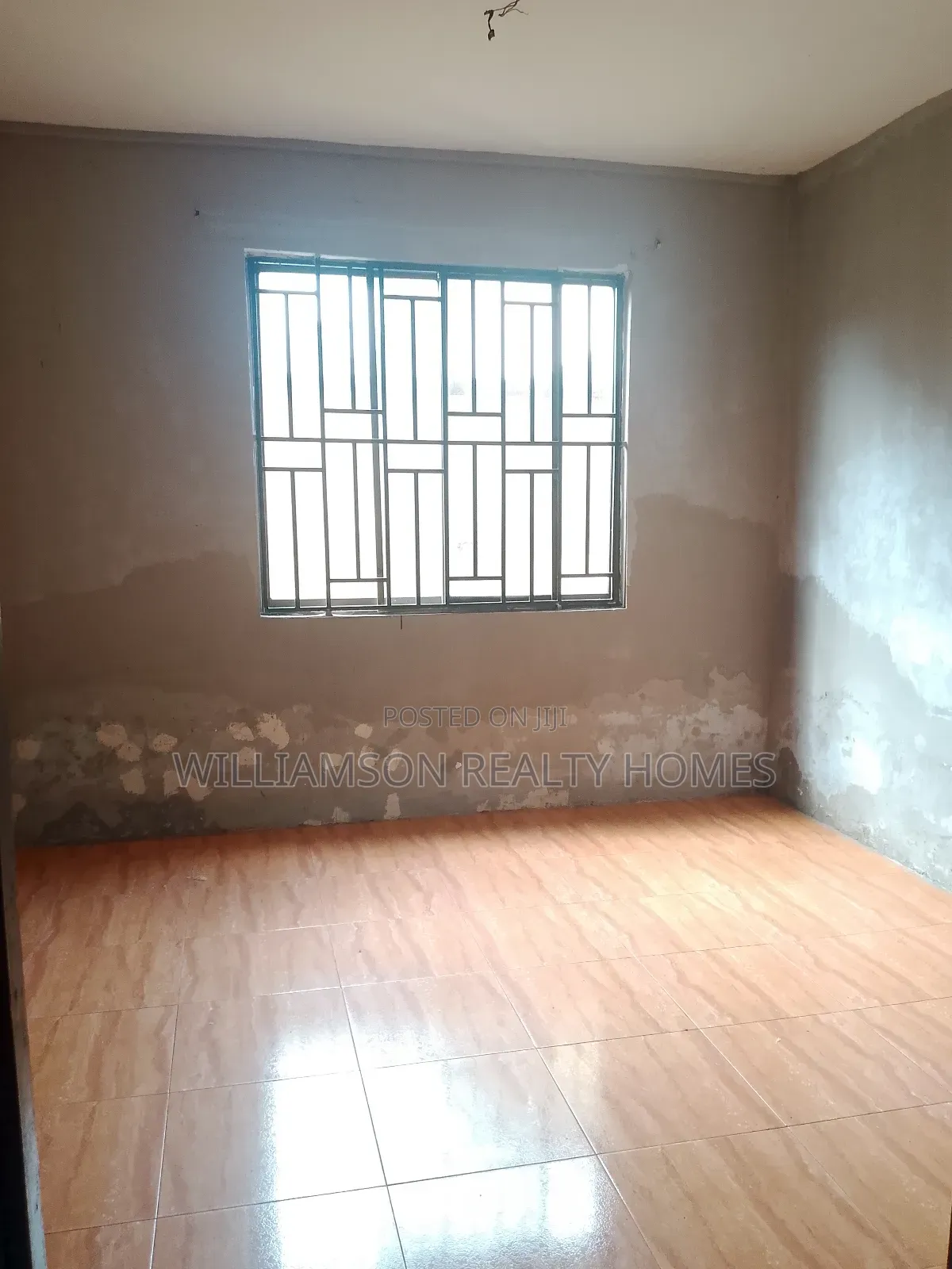 3bdrm Apartment in Hfc Estate Area, Spintex for rent