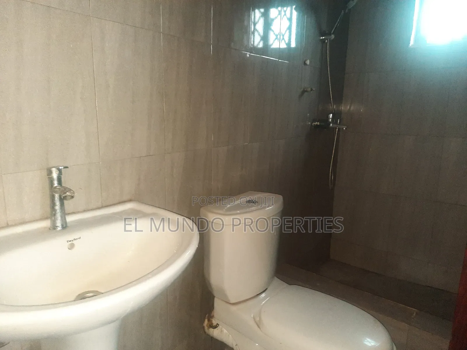 2bdrm Apartment in Ipt, Kumasi Metropolitan for rent
