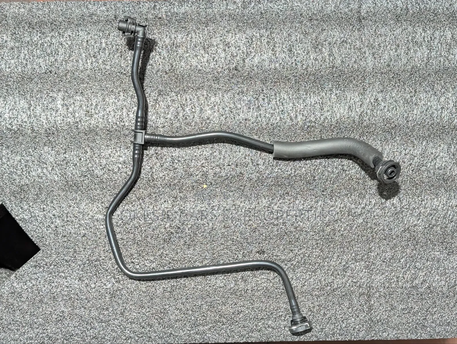 Range Rover Velar Reservoir Hose
