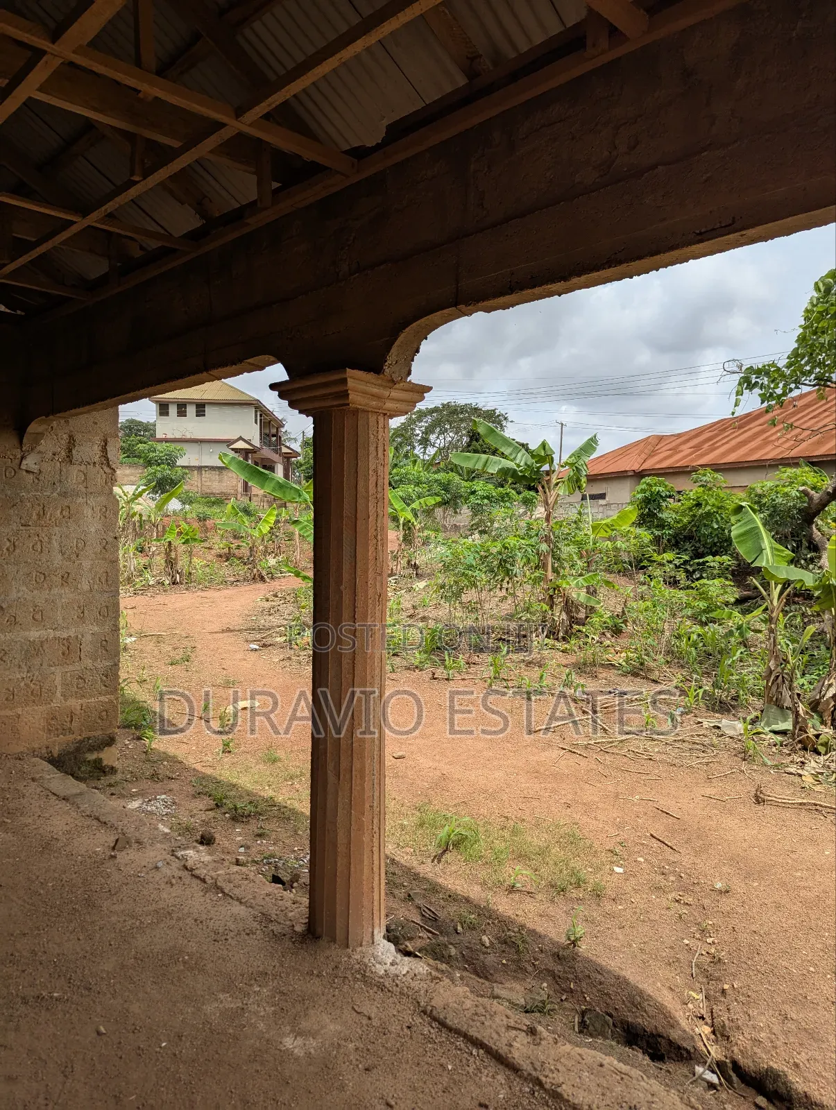 6bdrm House in Atwima Takyiman,, Kumasi Metropolitan for sale