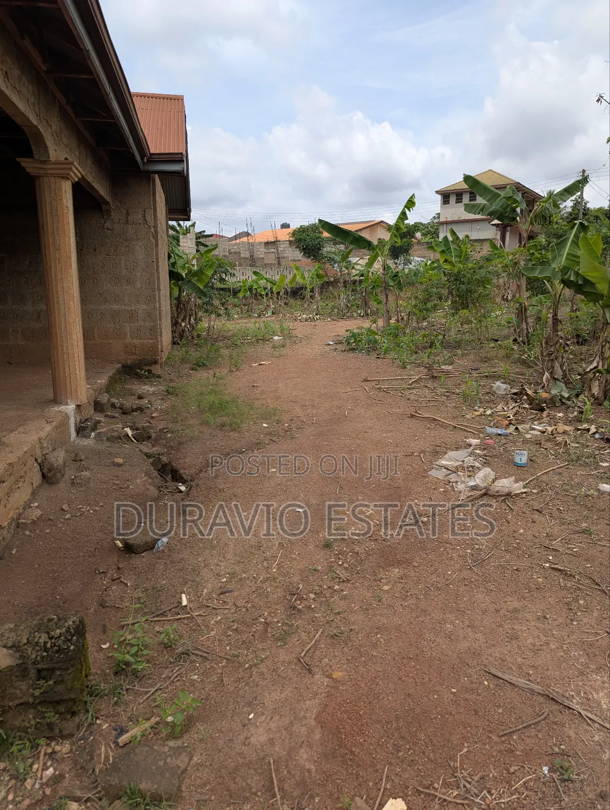 6bdrm House in Atwima Takyiman,, Kumasi Metropolitan for sale