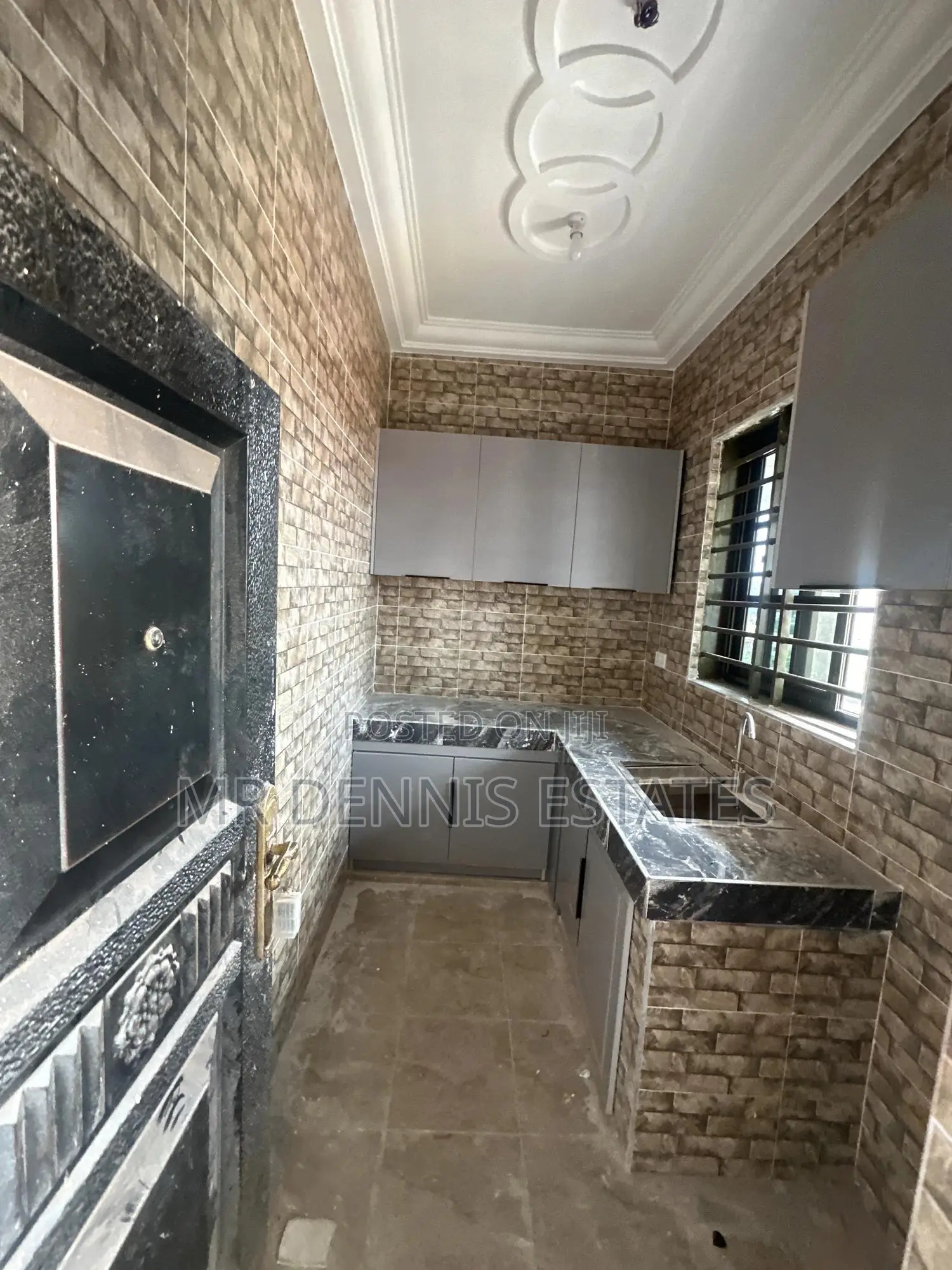 1bdrm Room & Parlour in Weija, West Hills Mall Area for rent