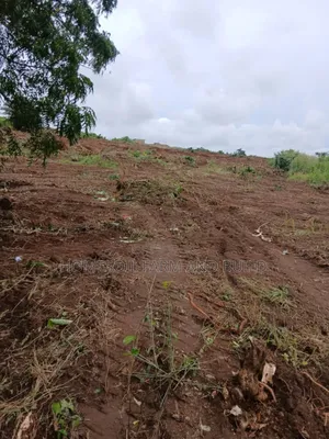 5 Plots of Registered, Beautifully Graded Land at Kasoa Jei River
