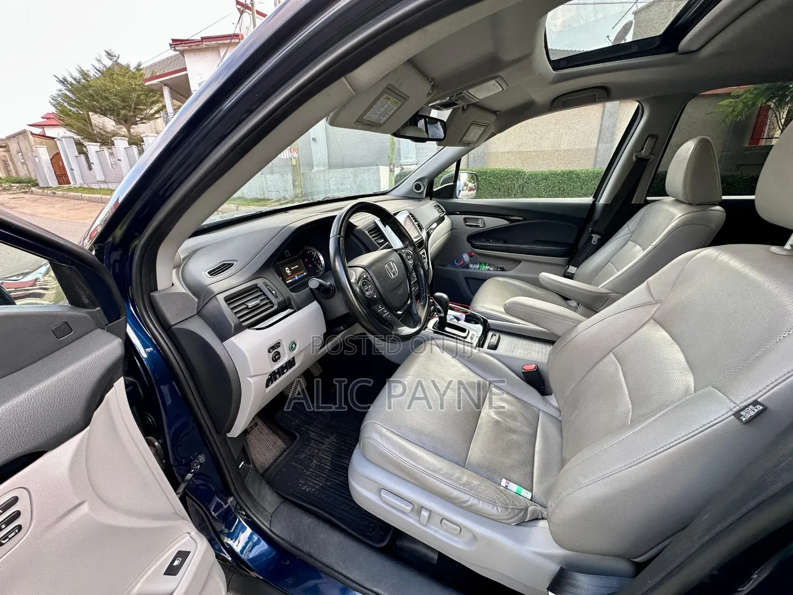 Honda Ridgeline Black Edition AWD Crew Cab 125.2 in. WB 2017 Blue