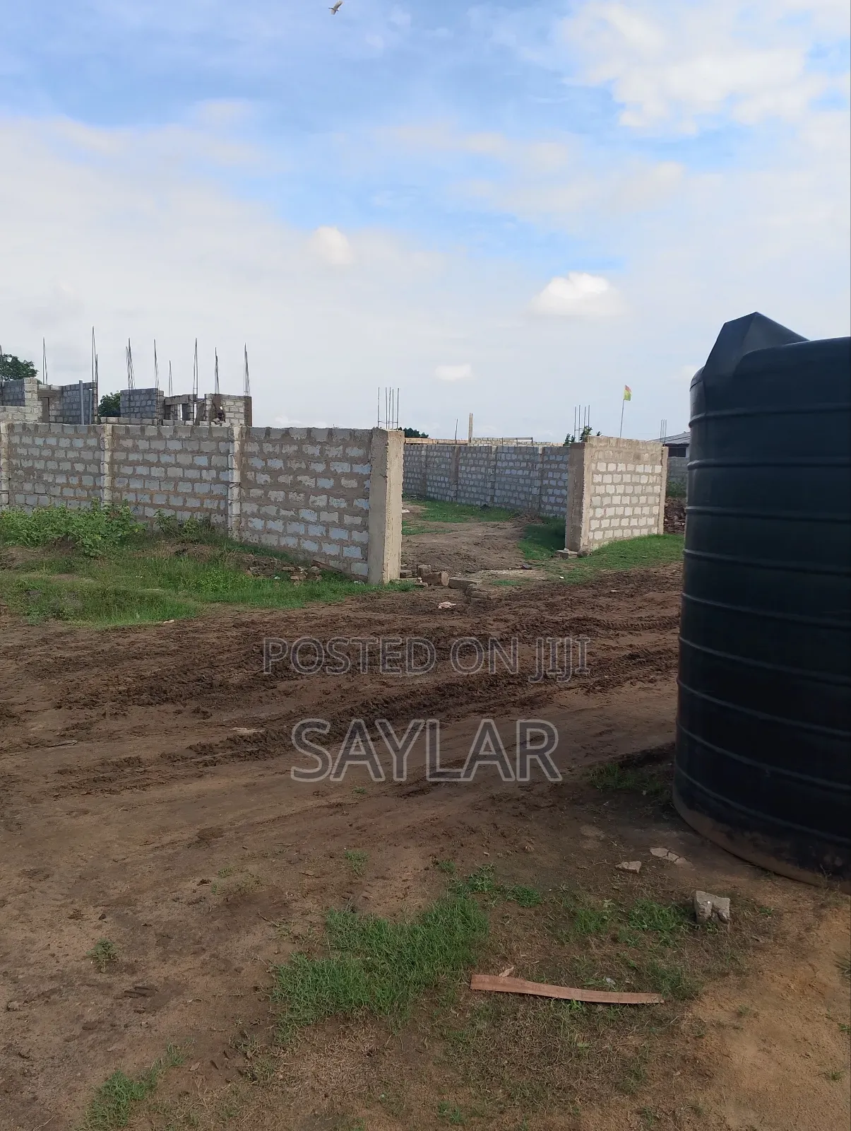 Full Plot Complete Fenced at Klagon for Sale